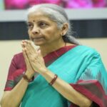 आम लोगों को बड़ी राहत, पेट्रोल-डीजल पर सरकार ने घटाई 10 रु/लीटर एक्साइज ड्यूटी